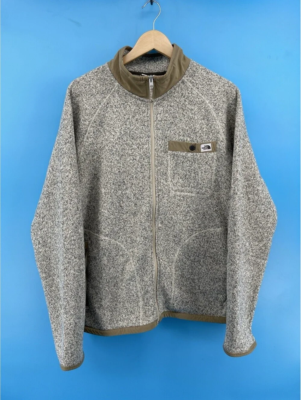The North Face Men’s L Full Zip Sweater Fleece Jacket Gray Outdoor Coat
